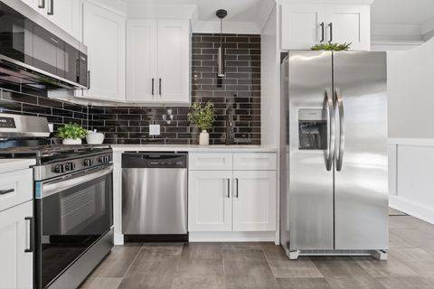 Tiny photo for 15554 S Park Avenue, South Holland, IL 60473 (MLS # 12548355)