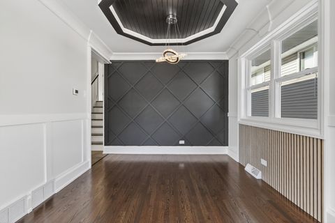 Tiny photo for 15554 S Park Avenue, South Holland, IL 60473 (MLS # 12548355)