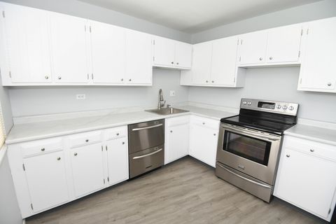 Tiny photo for 2306 Holiday Terrace #146, Lansing, IL 60438 (MLS # 12443750)