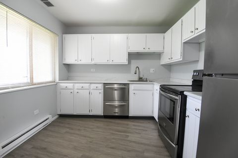 Tiny photo for 2306 Holiday Terrace #146, Lansing, IL 60438 (MLS # 12443750)