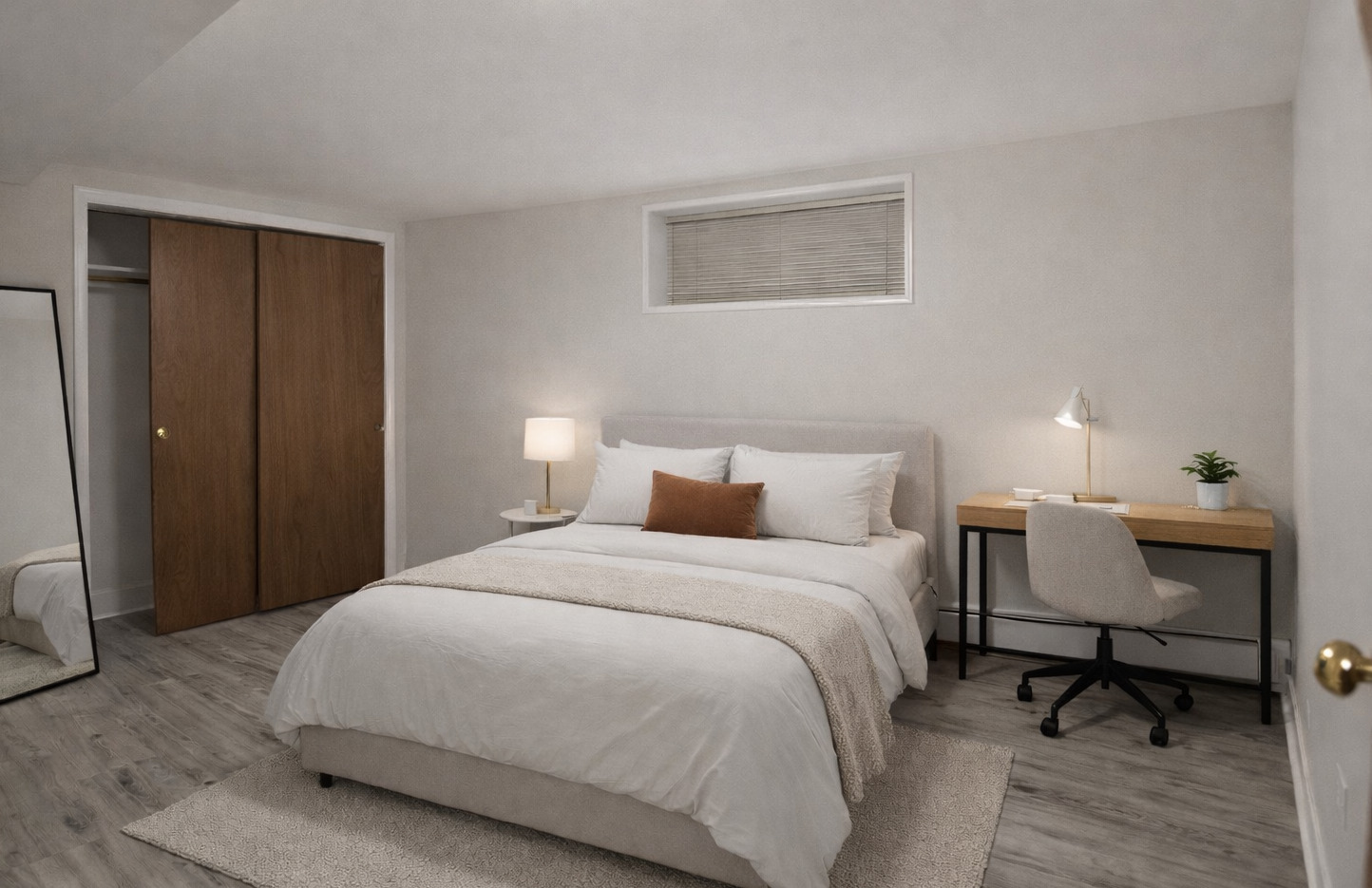 2030 N Clifton Avenue G