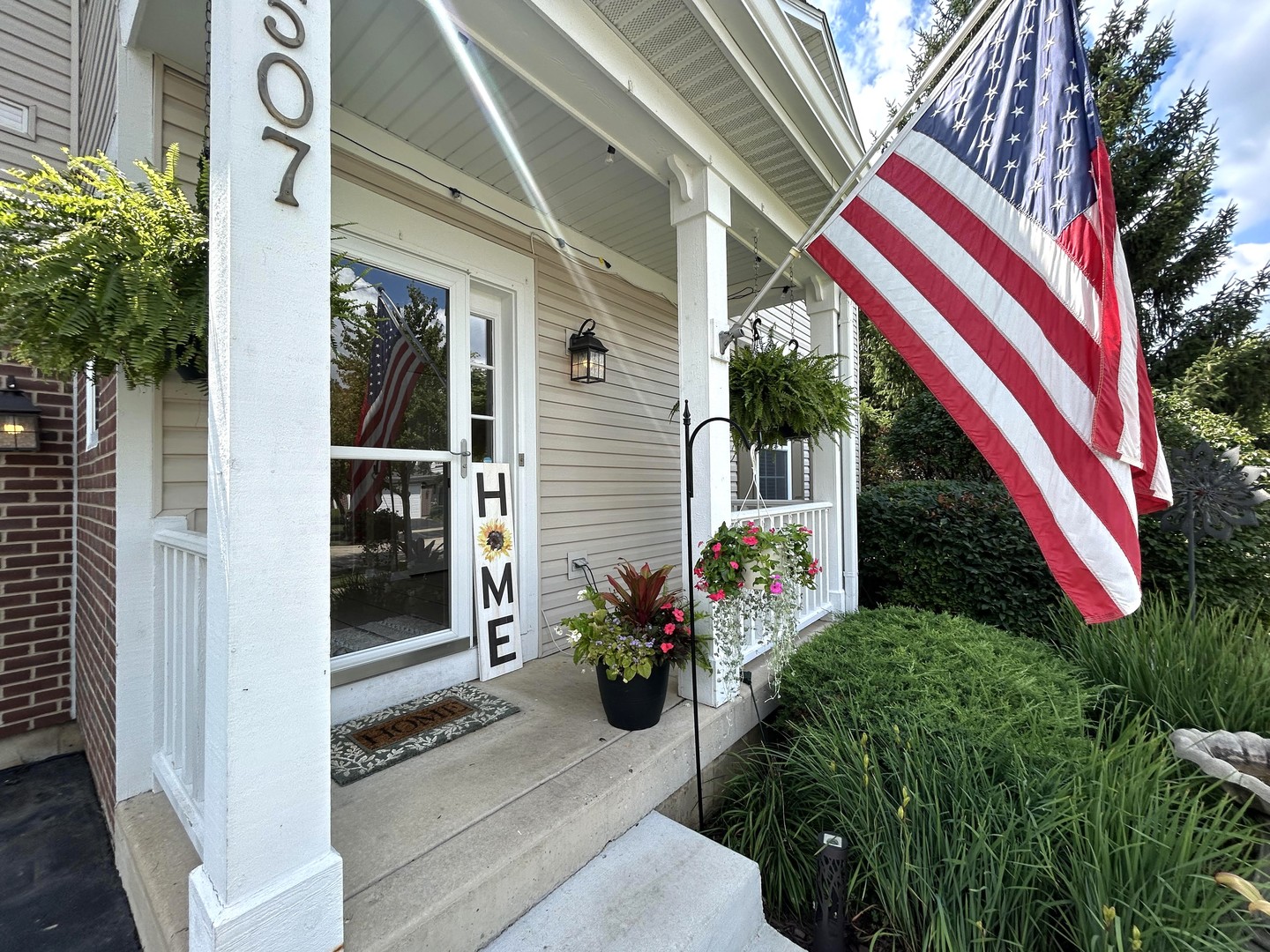 2507 Lorraine Circle