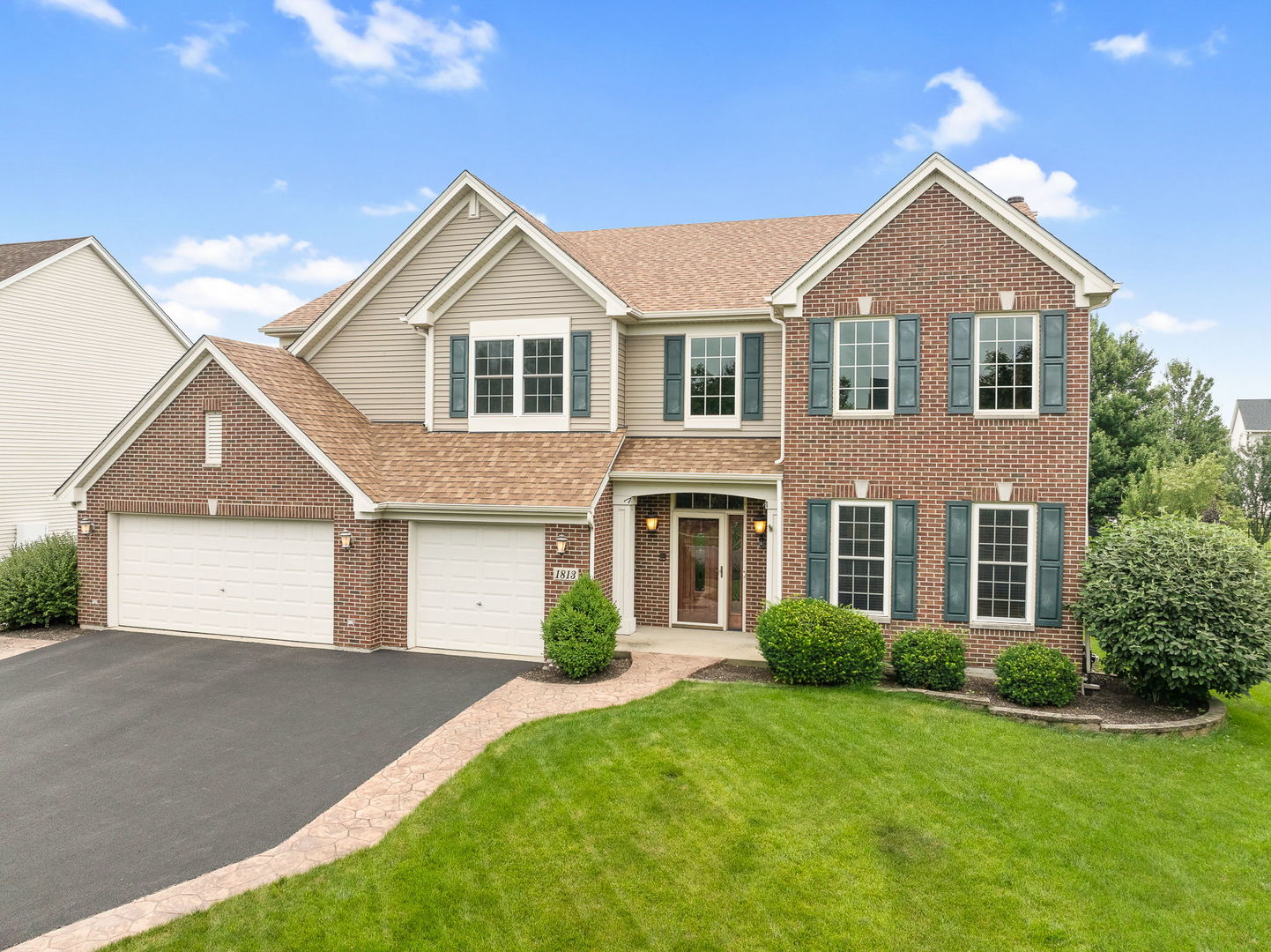 1813 Trevino Circle