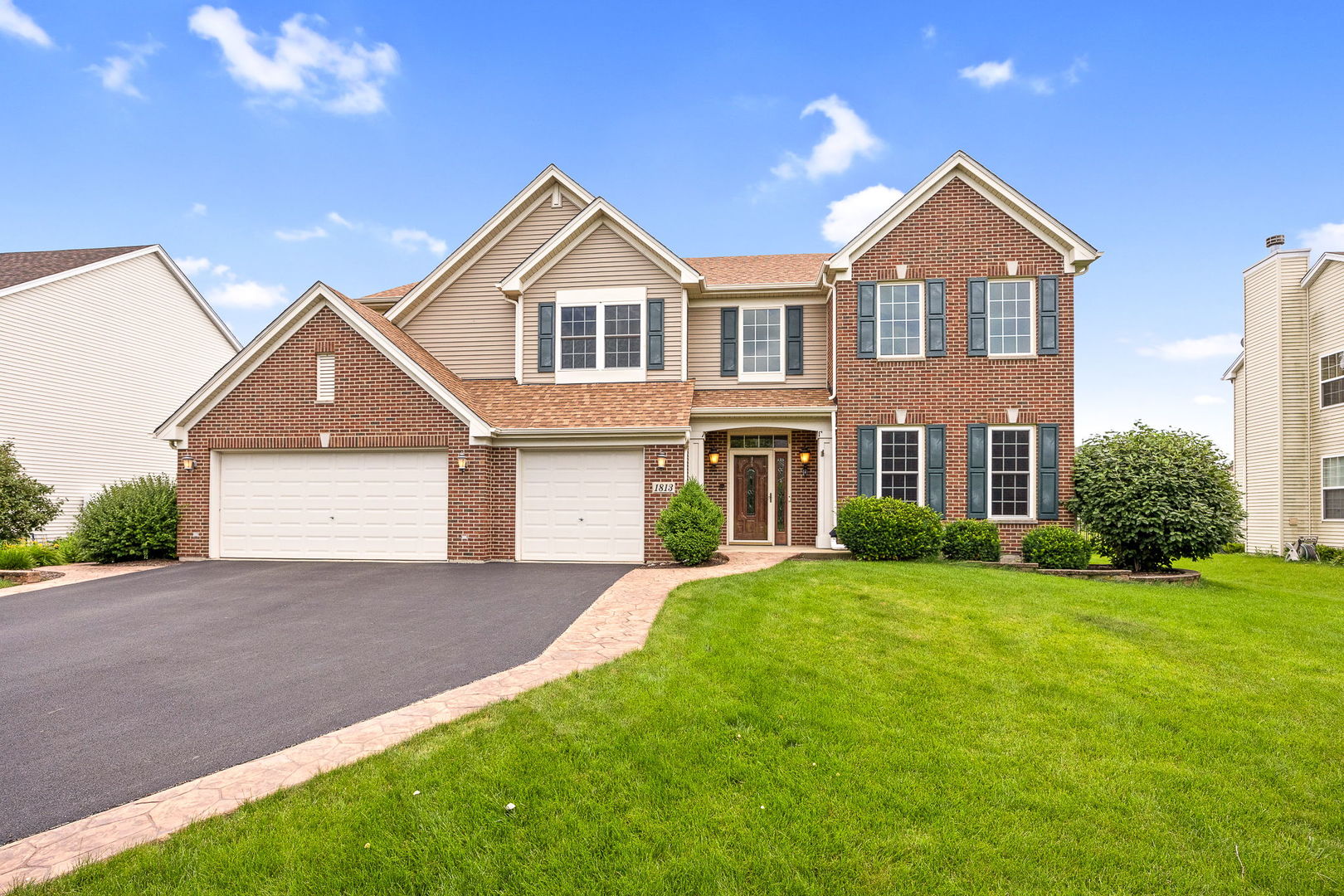1813 Trevino Circle