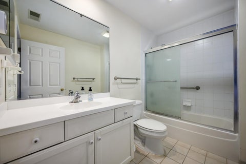 Tiny photo for 1107 Greenleaf Avenue #3G, Wilmette, IL 60091 (MLS # 12733538)