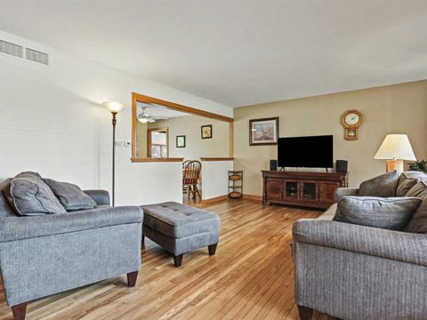 Tiny photo for 10S287 Alma Lane, Naperville, IL 60564 (MLS # 12635160)