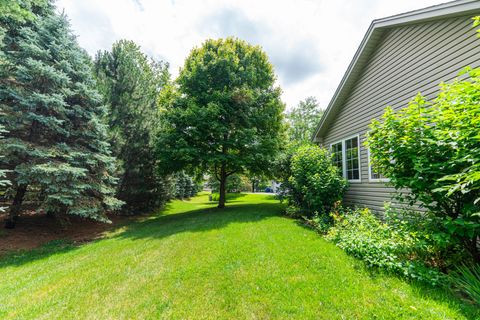 Tiny photo for 102 Quinlan Avenue, DeKalb, IL 60115 (MLS # 12415764)