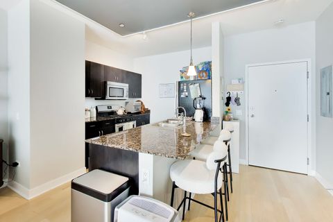 Tiny photo for 8 E Randolph Street #1602, Chicago, IL 60601 (MLS # 12603174)