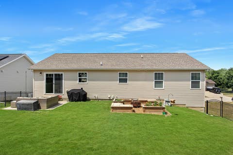 Tiny photo for 2510 Grey Fox Trail, Bloomington, IL 61705 (MLS # 12708812)
