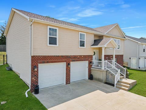 Tiny photo for 2510 Grey Fox Trail, Bloomington, IL 61705 (MLS # 12708812)