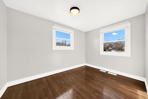 Tiny photo for 12843 Pleasant Court, Crestwood, IL 60418 (MLS # 12589850)