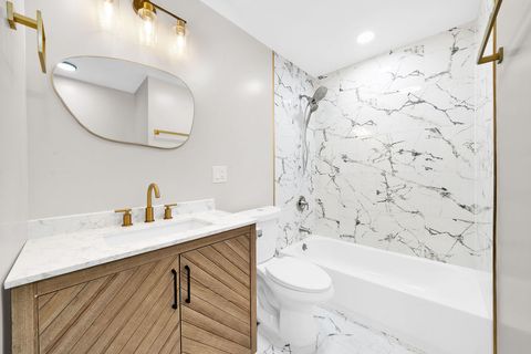 Tiny photo for 12843 Pleasant Court, Crestwood, IL 60418 (MLS # 12589850)