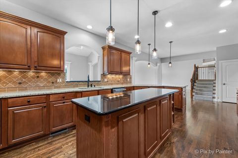 Tiny photo for 2814 Hapner Way, Batavia, IL 60510 (MLS # 12413124)