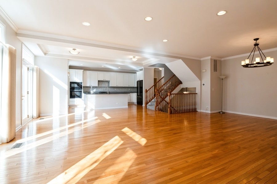 1855 Admiral Court