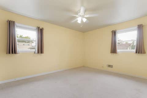 Tiny photo for 5024 Harnew Road S, Oak Lawn, IL 60453 (MLS # 12688682)