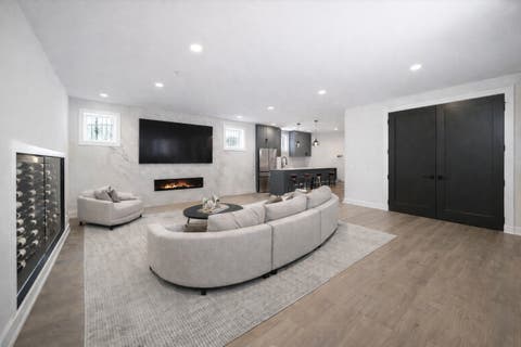 Tiny photo for 2457 W Byron Street, Chicago, IL 60618 (MLS # 12630212)