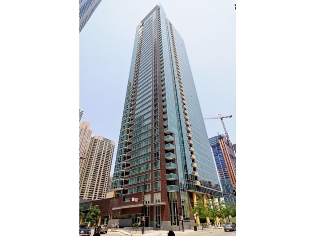 listing image 0
