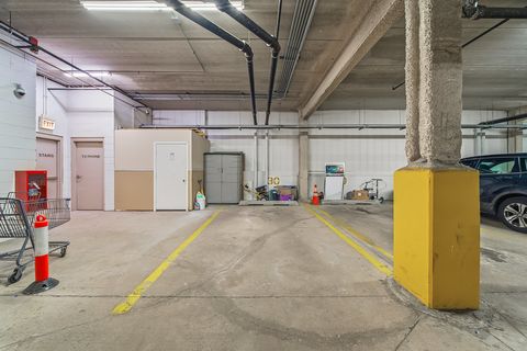 Tiny photo for 9440 S 51st Avenue #417, Oak Lawn, IL 60453 (MLS # 12518278)