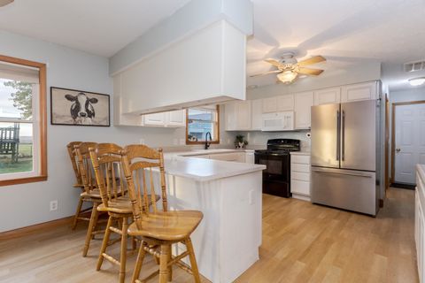 Tiny photo for 16710 E 2700 North Road, Odell, IL 60460 (MLS # 12501060)