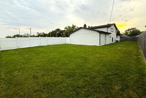 Tiny photo for 15333 Dante Avenue, Dolton, IL 60419 (MLS # 12627111)