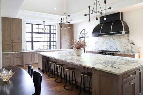 Tiny photo for Hinsdale, IL 60521 (MLS # 12593444)