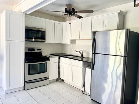 Tiny photo for 40 Bermuda Colony #7, Fox Lake, IL 60020 (MLS # 12483827)