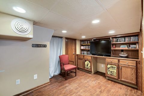 Tiny photo for 809 W Park Avenue, Joliet, IL 60436 (MLS # 12625199)
