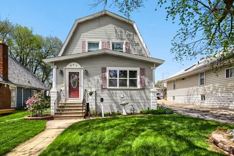 Photo of 809 W Park Avenue, Joliet, IL 60436 (MLS # 12625199)