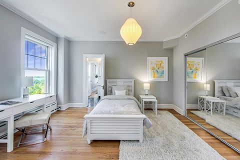 Tiny photo for 3530 N LAKE SHORE Drive #10A, Chicago, IL 60657 (MLS # 12466219)