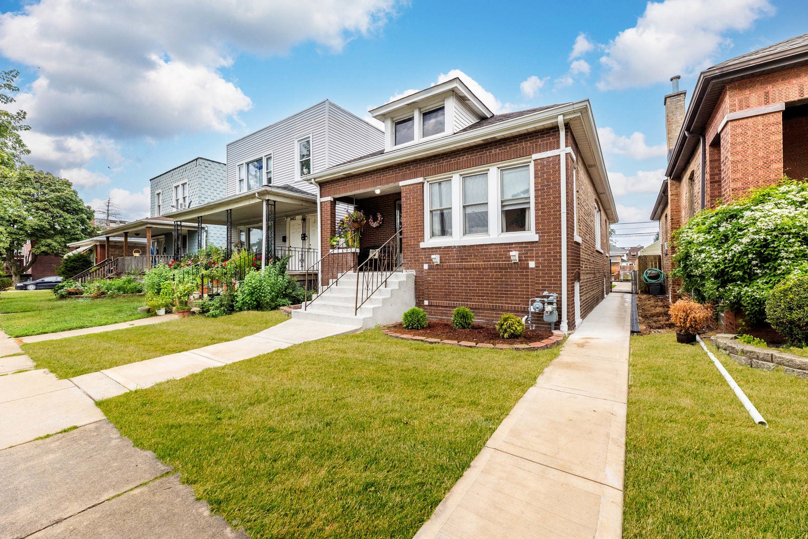 7440 W 57th Place