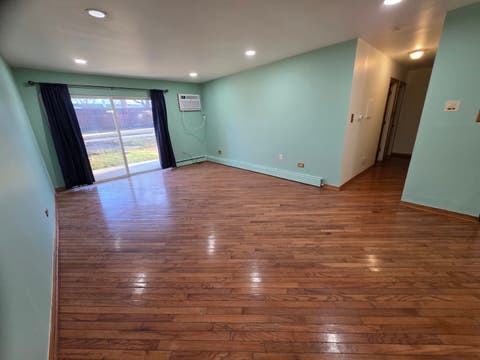 Tiny photo for 1045 Higgins Quarters Drive #4-101, Hoffman Estates, IL 60169 (MLS # 12733879)