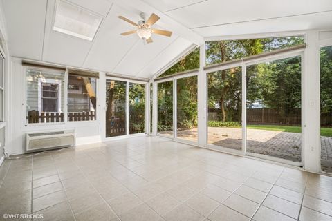 Tiny photo for 1712 Maple Avenue, Northbrook, IL 60062 (MLS # 12463081)