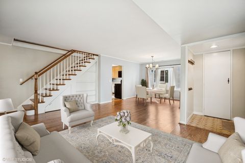 Tiny photo for 1712 Maple Avenue, Northbrook, IL 60062 (MLS # 12463081)