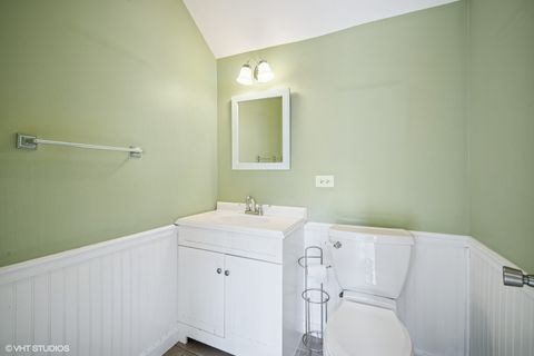 Tiny photo for 1712 Maple Avenue, Northbrook, IL 60062 (MLS # 12463081)