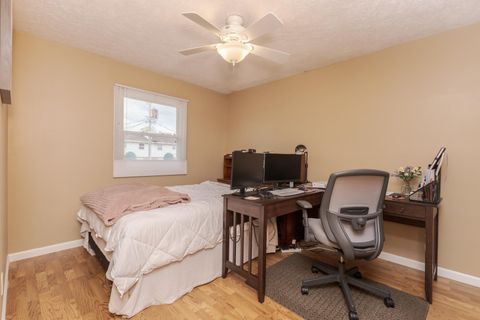 Tiny photo for 105 E Lincoln Street #K, Normal, IL 61761 (MLS # 12507898)