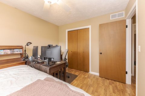 Tiny photo for 105 E Lincoln Street #K, Normal, IL 61761 (MLS # 12507898)