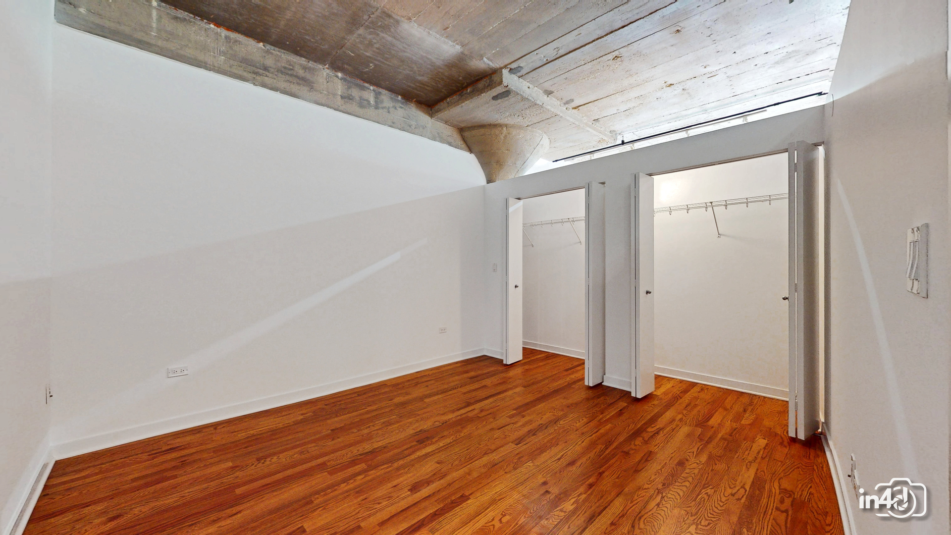 Chicago, Illinois 60608, United States, 2 Bedrooms Bedrooms, ,2 BathroomsBathrooms,Residential,Active,188313