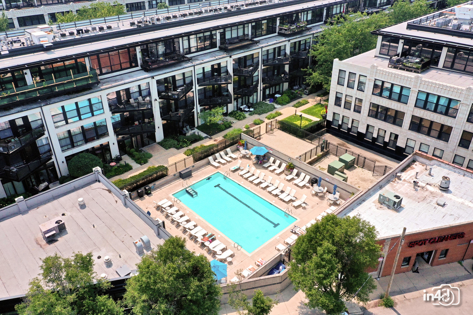 Chicago, Illinois 60608, United States, 2 Bedrooms Bedrooms, ,2 BathroomsBathrooms,Residential,Active,188313