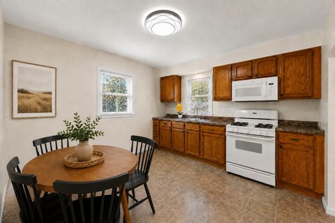 Tiny photo for 913 N 15th Street, DeKalb, IL 60115 (MLS # 12684195)