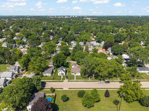 Tiny photo for 913 N 15th Street, DeKalb, IL 60115 (MLS # 12684195)