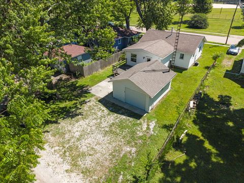 Tiny photo for 913 N 15th Street, DeKalb, IL 60115 (MLS # 12684195)