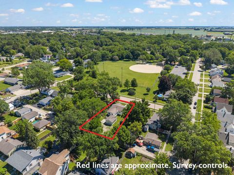 Tiny photo for 913 N 15th Street, DeKalb, IL 60115 (MLS # 12684195)