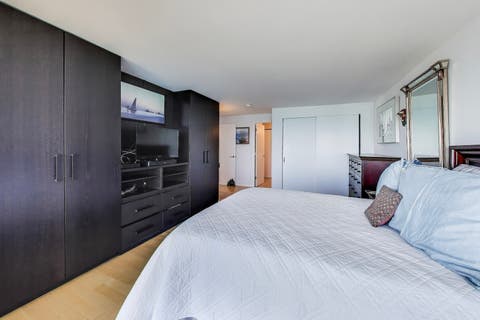 Tiny photo for 505 N LAKE SHORE Drive #6206, Chicago, IL 60611 (MLS # 12690850)