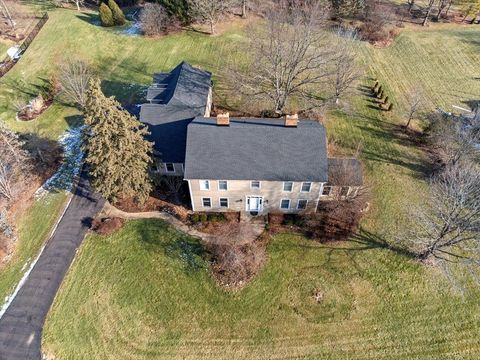 Tiny photo for 2321 Steeple Chase Circle W, Libertyville, IL 60048 (MLS # 12535438)