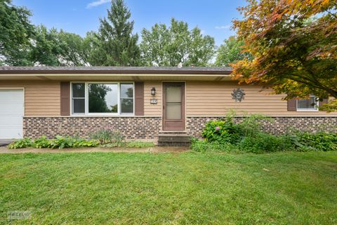 Tiny photo for 510 W Dolph Street, Yorkville, IL 60560 (MLS # 12528877)