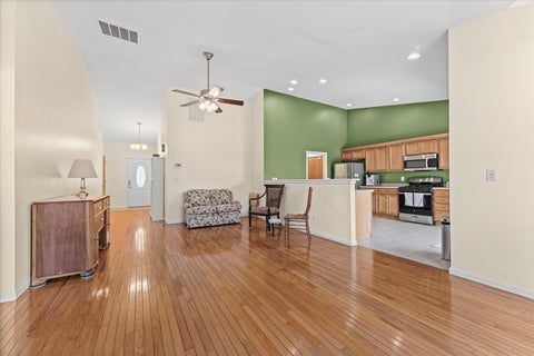 Tiny photo for 1701 E Lexington Drive, Urbana, IL 61802 (MLS # 12745514)