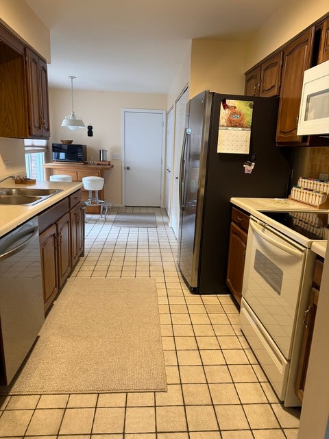 Tiny photo for 494 Ferndale Lane, Prospect Heights, IL 60070 (MLS # 12668002)