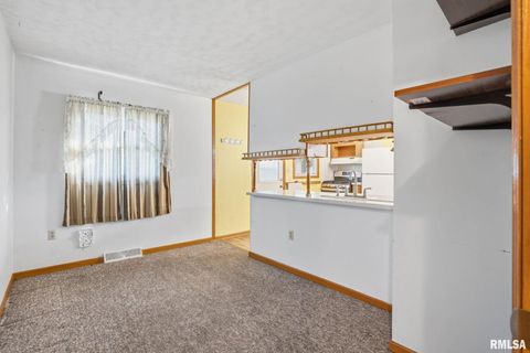 Tiny photo for 1121 W 6TH Street, Milan, IL 61264 (MLS # QC4268957)