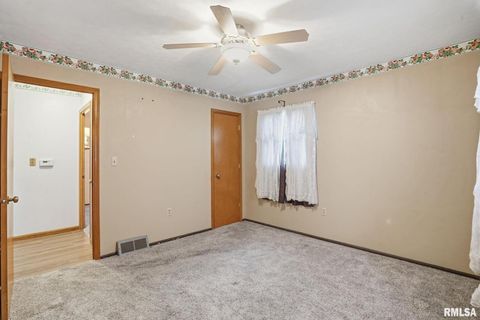 Tiny photo for 1121 W 6TH Street, Milan, IL 61264 (MLS # QC4268957)