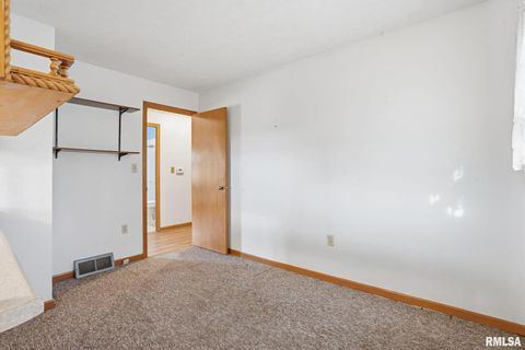 Tiny photo for 1121 W 6TH Street, Milan, IL 61264 (MLS # QC4268957)